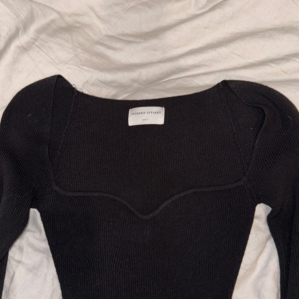 Modern Citizen top